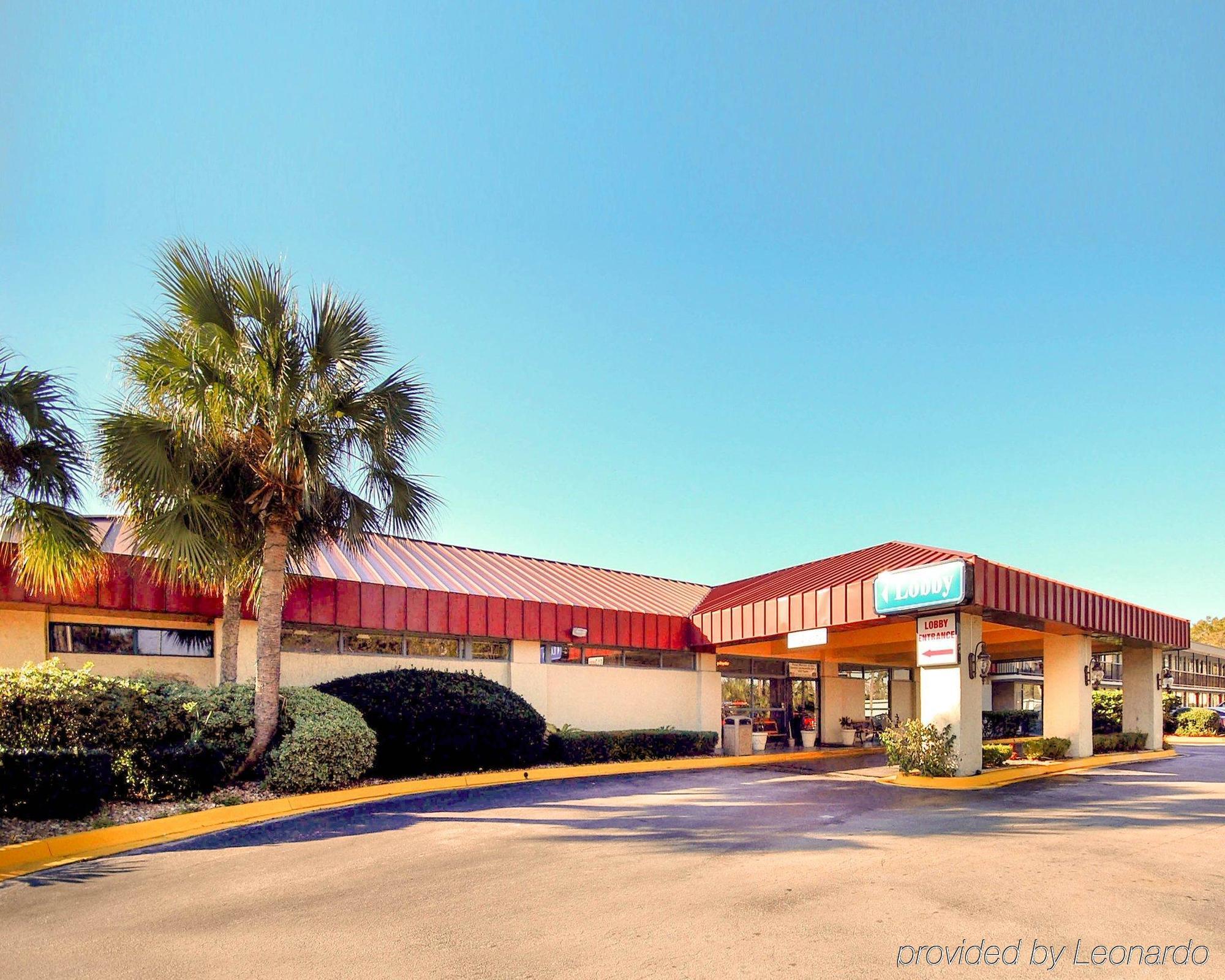 Rodeway Inn & Conference Center ออเรนจ์พาร์ค ภายนอก รูปภาพ