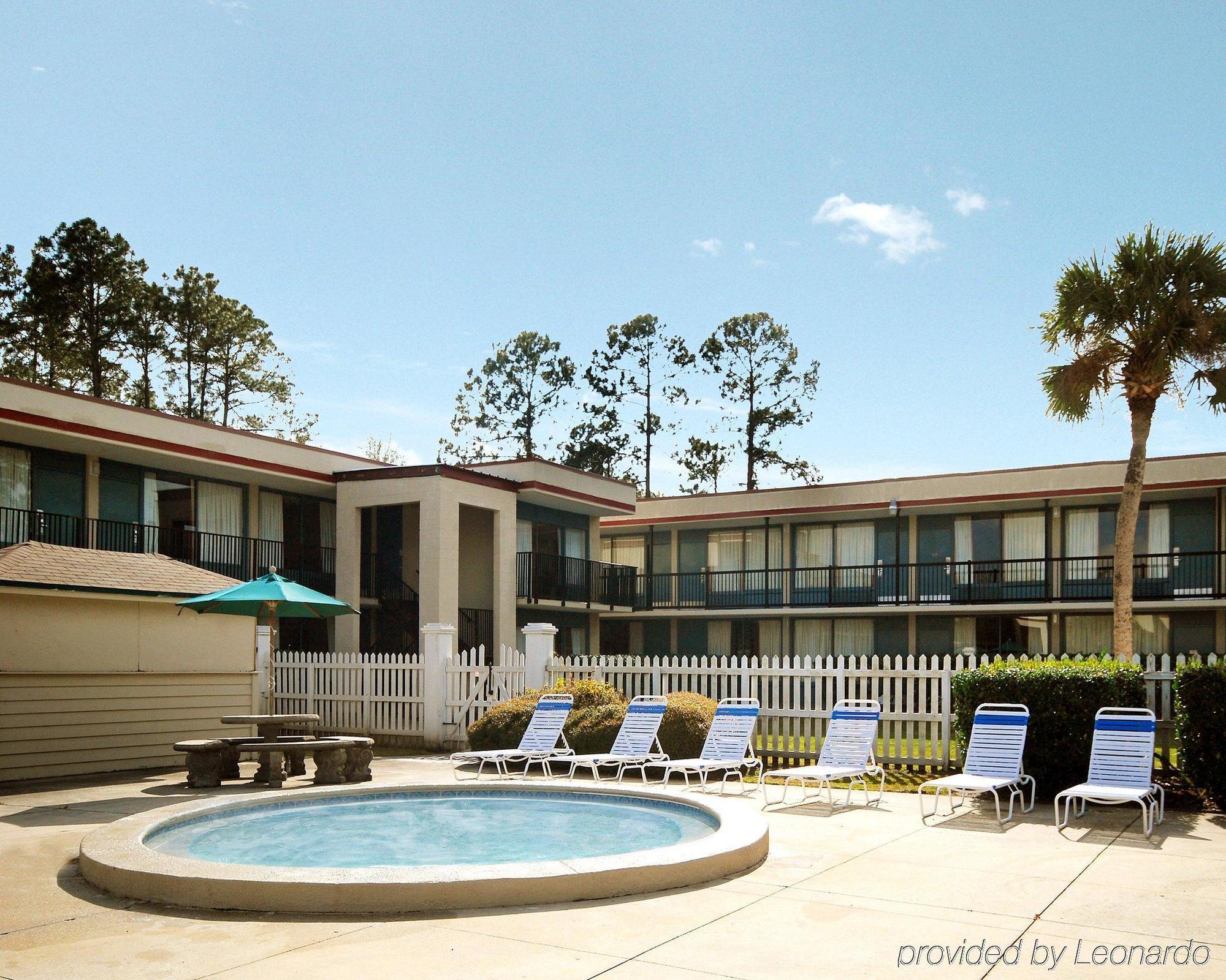 Rodeway Inn & Conference Center ออเรนจ์พาร์ค ภายนอก รูปภาพ